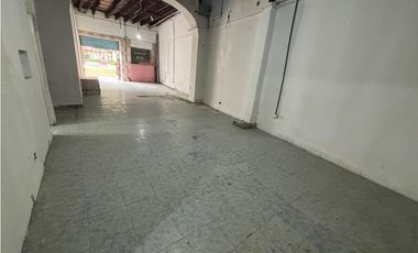 CASCO VIEJO / 120M / ESPACIO AMPLIO / IDEAL PARA BAR RESTAURANTE