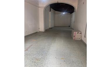 ALQUILER DE LOCAL EN CASCO VIEJO IDEAL PARA BAR RESTAURANTE 120M