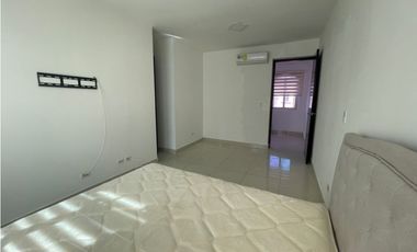 ALQUILER DE CASA EN CLAYTON PH GREEN FIELDS 3 HABITACION AMOBLADA