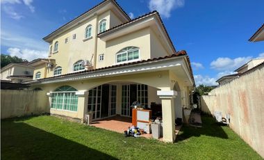 ALQUILER DE CASA EN CLAYTON PH GREEN FIELDS 3 HABITACION AMOBLADA