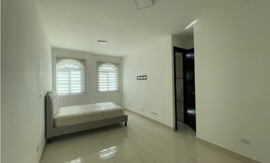 ALQUILER DE CASA EN CLAYTON PH GREEN FIELDS 3 HABITACION AMOBLADA