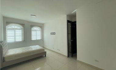 ALQUILER DE CASA EN CLAYTON PH GREEN FIELDS 3 HABITACION AMOBLADA