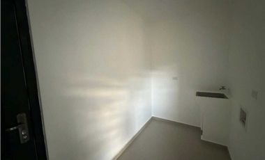 ALQUILER DE CASA EN ALTO BOQUETE NUEVA.