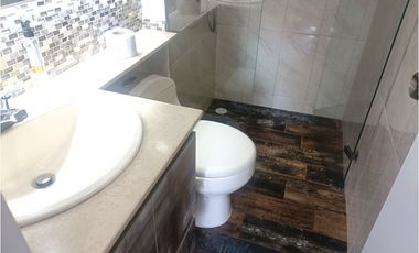 ARRIENDO APARTAESTUDIO EN POBLADO - PATIO BONITO