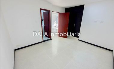 SE VENDE CASA CON 3 APARTAMENTOS INDEPENDIENTE EN CAJIC