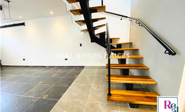 SE ARRIENDA ESPECTACULAR CASA MODERNA EN UNIDAD ABIERTA