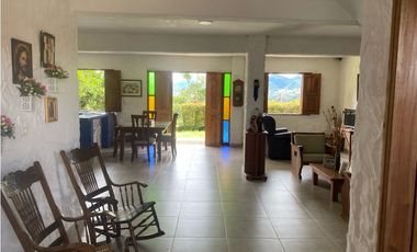 Casa con espectacular vista en venta en Jericó