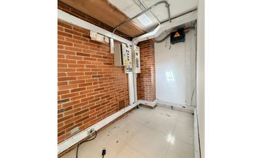 ARRIENDO de LOCAL-Chicó Norte,148.85mts, 1 baño, 10.5M+admin+IVA