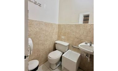 ARRIENDO de LOCAL-Chicó Norte,148.85mts, 1 baño, 10.5M+admin+IVA