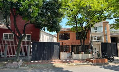 Tu próximo restaurante, bar u oficina en el corazón de San Fernando Viejo - Arriendo Casa