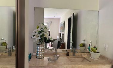 Casa en Fraccionamiento en Lomas de Jiutepec Jiutepec - CRB-1304-Fr