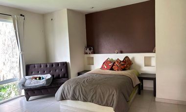 Casa en Fraccionamiento en Lomas de Jiutepec Jiutepec - CRB-1304-Fr