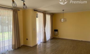 Casa en Arriendo en AV. EL CANAL CON AV. EL RODEO