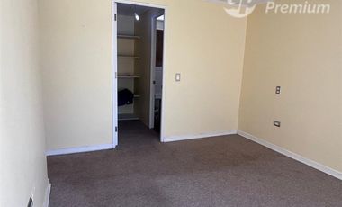 Casa en Arriendo en AV. EL CANAL CON AV. EL RODEO