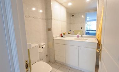 Departamento en Venta en Avenida Cristóbal Colón / Américo Vespucio