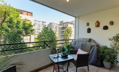Departamento en Venta en Avenida Cristóbal Colón / Américo Vespucio
