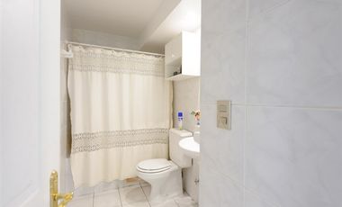 Departamento en Venta en Avenida Cristóbal Colón / Américo Vespucio
