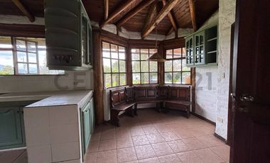 Vendo Quinta Conocoto sector Armenia 1 entre puente 8 y 9