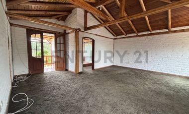 Vendo Quinta Conocoto sector Armenia 1 entre puente 8 y 9