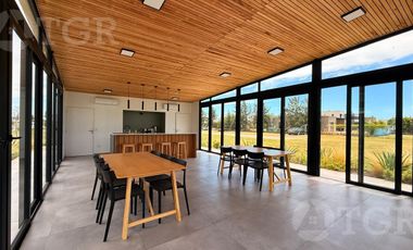 Venta departamento en barrio Cerrado Canal Náutico en Tigre