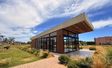 Venta departamento en barrio Cerrado Canal Náutico en Tigre