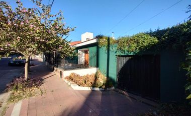 EXCELENTE PROPIEDAD EN CALLE ANTONIO MACHADO CASI ESTADOS UNIDOS!!!