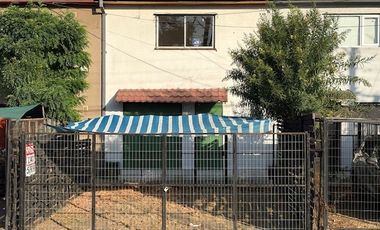 Casa en venta c/ estacionamiento en Centro de Rancagua