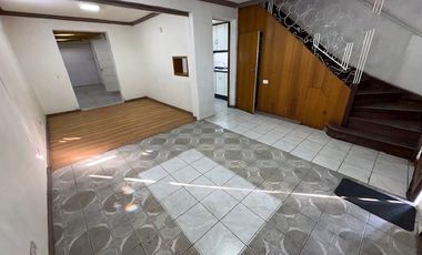 Casa en venta c/ estacionamiento en Centro de Rancagua