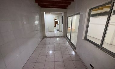 Casa en venta c/ estacionamiento en Centro de Rancagua
