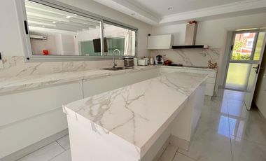 Casa en  club de capo abril