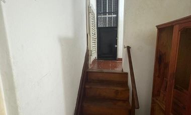 CENTRO DE LANUS ESTE, APTO USO COMERCIAL,  PROFESIONAL ó VIVIENDA!!