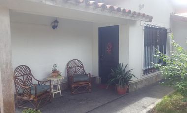 VENTA CASA SAN BERNARDO DEPTO DE DOS AMBIENTES GAS NATURAL