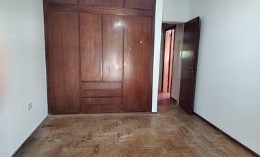 Casa de 2 dormitorios en venta Villa Elisa