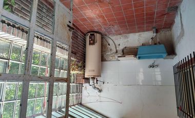 Casa de 2 dormitorios en venta Villa Elisa