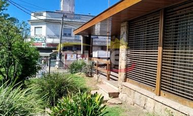 Alquiler Casa 4 Amb. Lomas Del Mirador Uso Comercial Excelente Ubicación