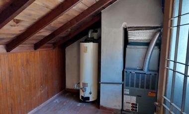 Alquiler Casa 4 Amb. Lomas Del Mirador Uso Comercial Excelente Ubicación