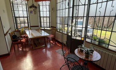 Casa estilo antiguo 5 ambientes en alquiler - Quilmes Residencial