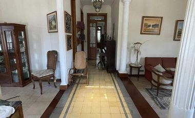 Casa estilo antiguo 5 ambientes en alquiler - Quilmes Residencial