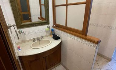 Casa estilo antiguo 5 ambientes en alquiler - Quilmes Residencial