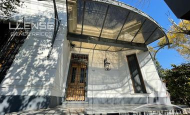 Casa estilo antiguo 5 ambientes en alquiler - Quilmes Residencial