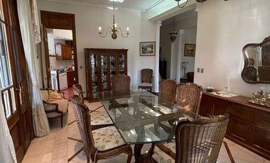 Casa estilo antiguo 5 ambientes en alquiler - Quilmes Residencial