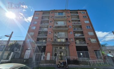 Departamento en alquiler 2 amb y cochera fija Tigre Zona Norte B As