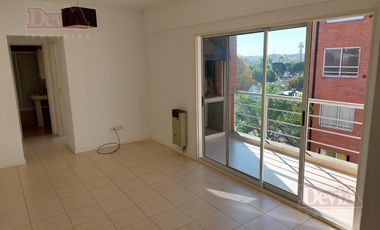 Departamento en alquiler 2 amb y cochera fija Tigre Zona Norte B As