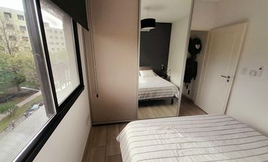 Olivos - Impecable Departamento 2 amb con Balcón c/parrilla y Cochera!