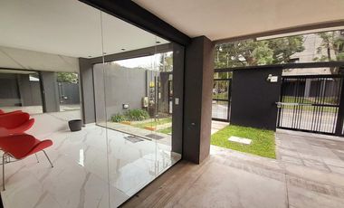 Olivos - Impecable Departamento 2 amb con Balcón c/parrilla y Cochera!