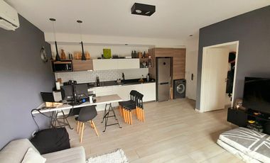 Olivos - Impecable Departamento 2 amb con Balcón c/parrilla y Cochera!