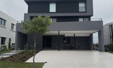 Casa en  venta en Nordelta