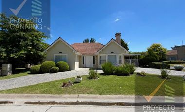 Venta de Casa en Barrio Don Joaquin Canning