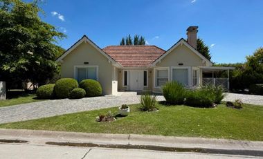 Venta de Casa en Barrio Don Joaquin Canning