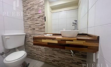 VENTA LOCAL REMEDIOS DE ESCALADA EN ESQUINA